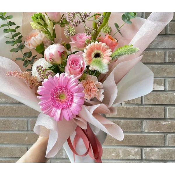 Non Woven Flower Wrapping Paper Pink 33 Sheets